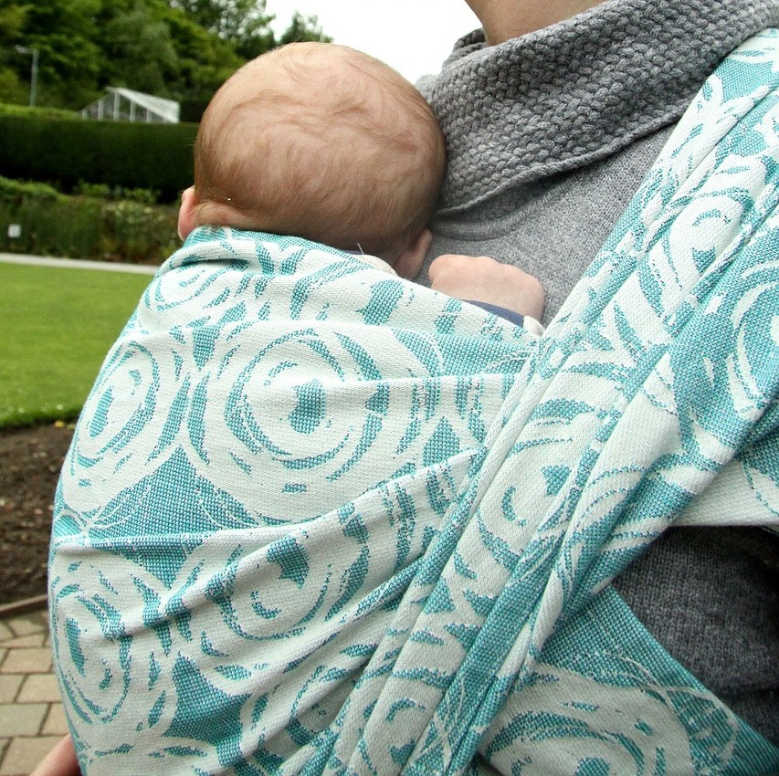 Lire la suite à propos de l’article 3 ateliers portage bébé en novembre 2018